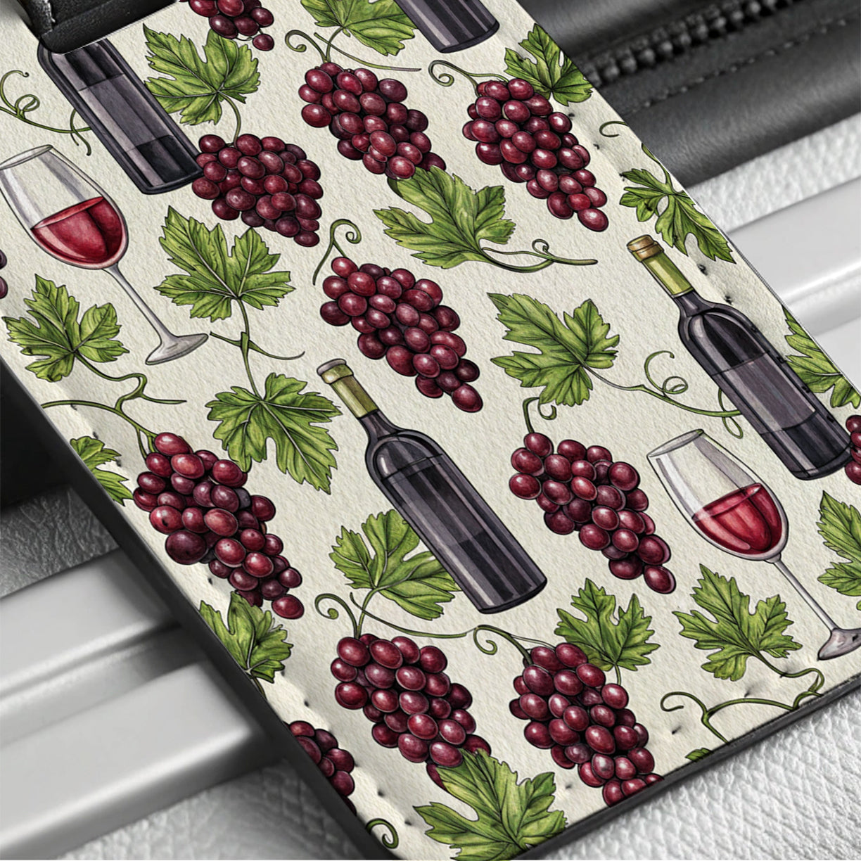 Red Wine Grapes Ivy Travel Faux Leather Luggage Tag
