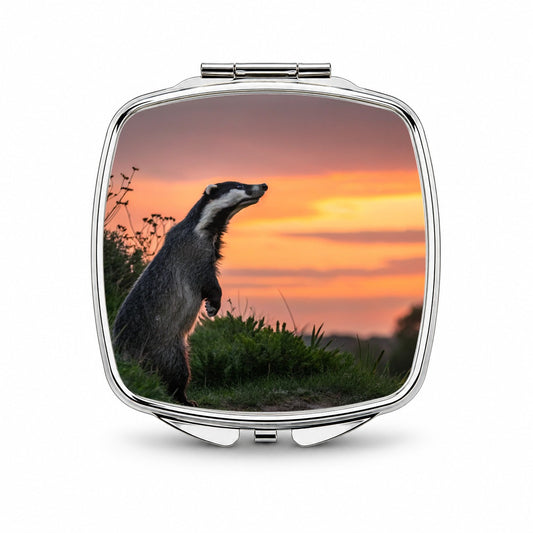 Curious Badger Sunset Scene Small Travel Purse Handbag Pocket Makeup Compact Mirror