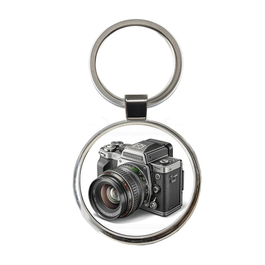 Retro Medium Format Photography Camera Round Metal Keychain