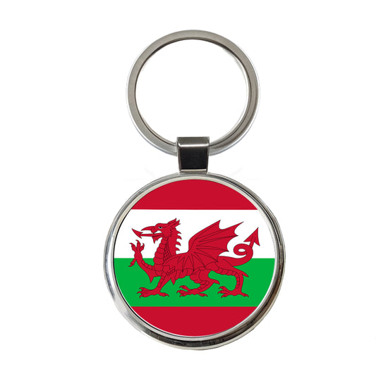Great Britain Wales Country Flag Round Metal Keychain