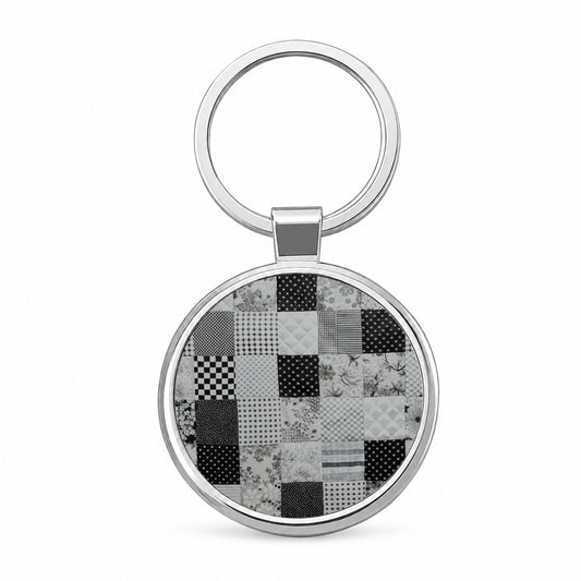 Patchwork Quilt Black White Round Metal Keychain