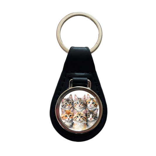 Sweet Maine Coon Cats Black Leather Metal Keychain
