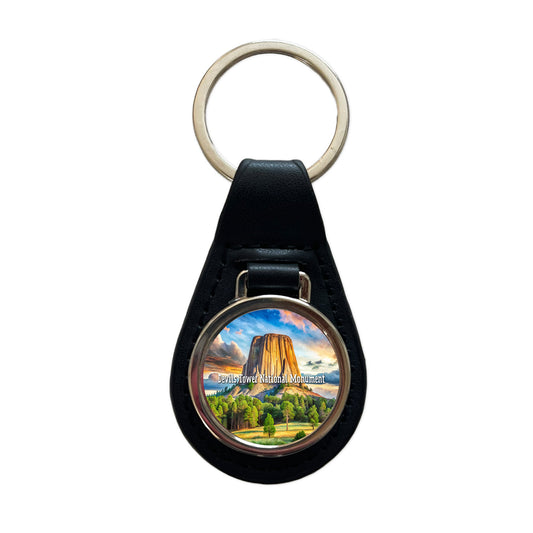 Devils Tower National Monument Wyoming Black Leather Metal Keychain