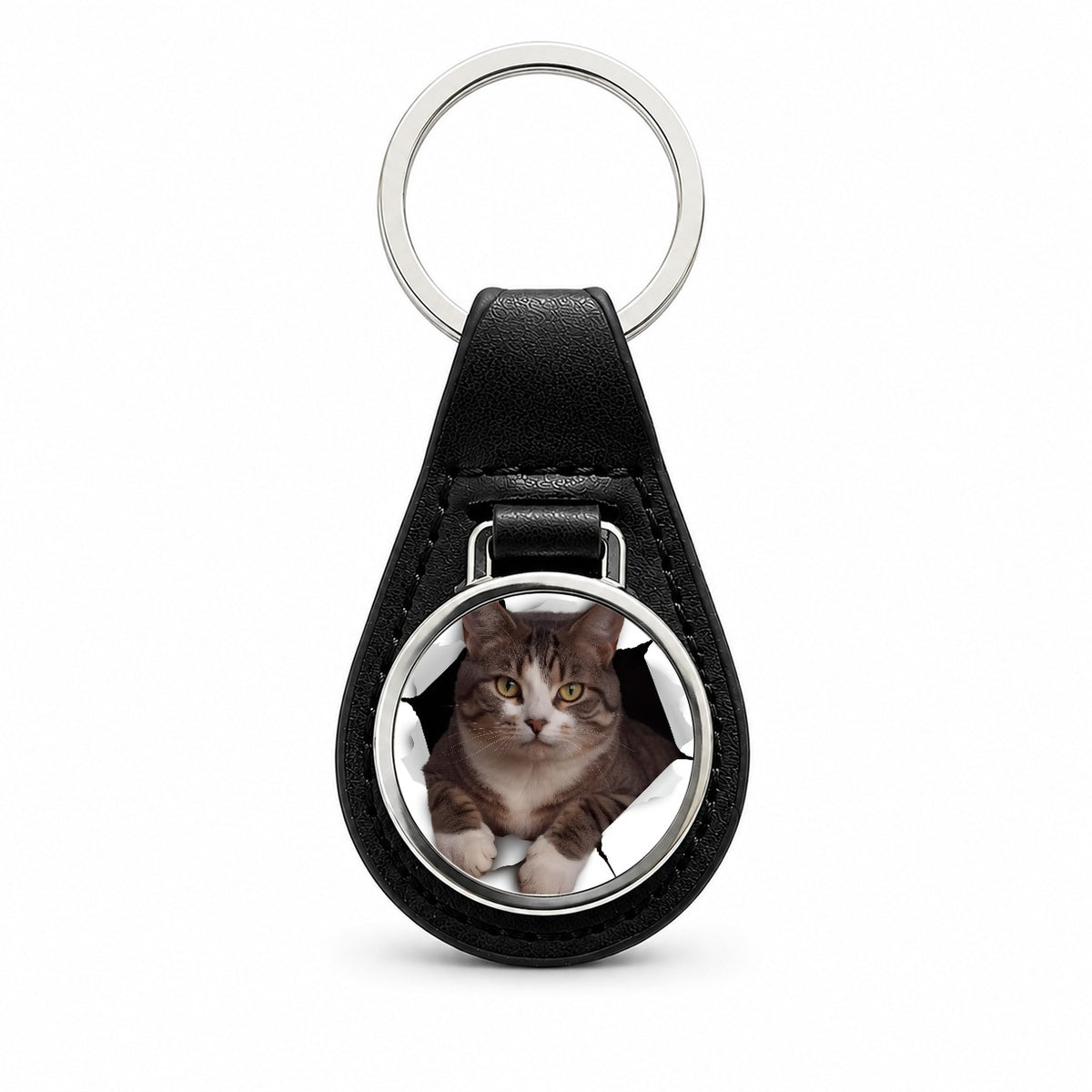 American Shorthaired Cat Breakout Black Leather Metal Keychain