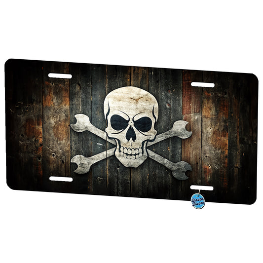 Pirate Skull And Crossbones Jolly Roger Rustic Planks Metal Vanity Novelty Tag License Plate for Trucks Cars SUVs