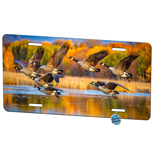 Canada Canadian Geese In Flight Metal Vanity Novelty Tag License Plate for Trucks Cars SUVs