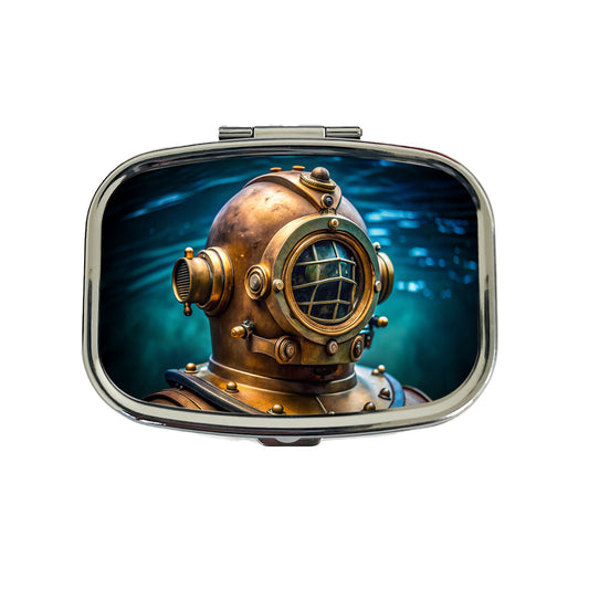 Retro Diving Helmet Suit Underwater Travel Pill Box Case