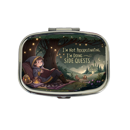 I'm Not Procrastinating Doing Side Quests Funny Fantasy Travel Pill Box Case