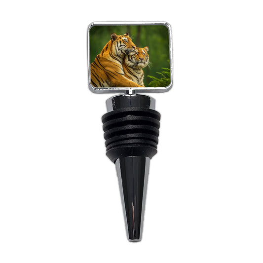 Tigers Hug Love Wine Bottle Stopper